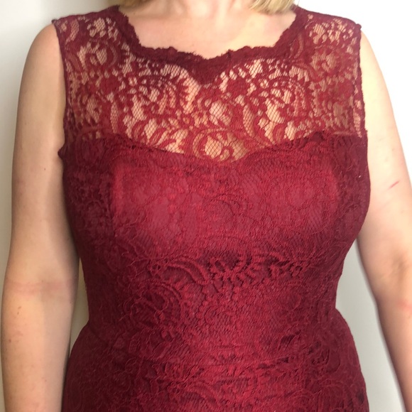 „Host pick“ Dessy Collection Bridesmaids Dress - Picture 8 of 10